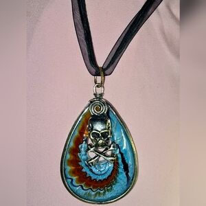 Gothic Skull & Crossbones Teardrop Necklace | Boho Ribbon Choker